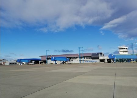 Rent a Car en Aeropuerto de Punta Arenas - Arriendo de Autos Baratos